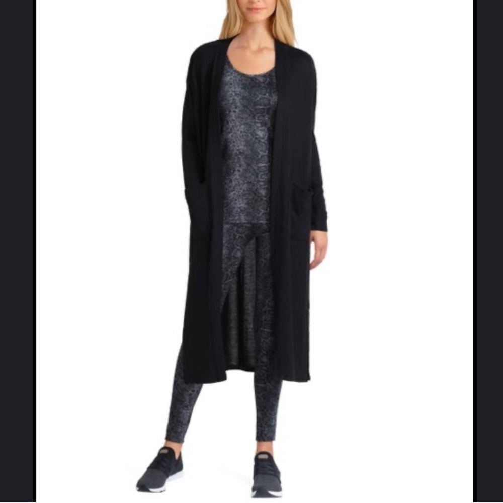 H Halston Sweater